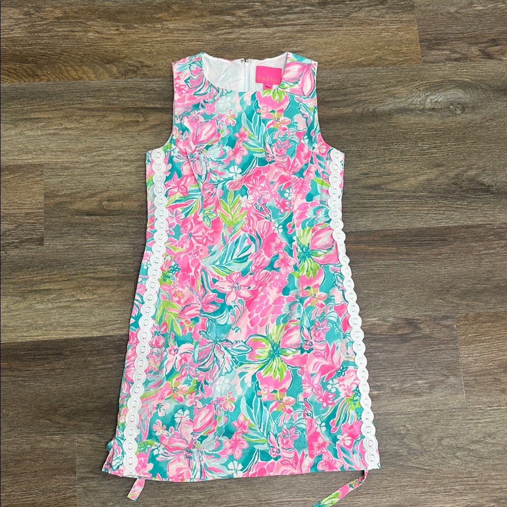 Lilly Pulitzer Pink and Green Floral shift size 6